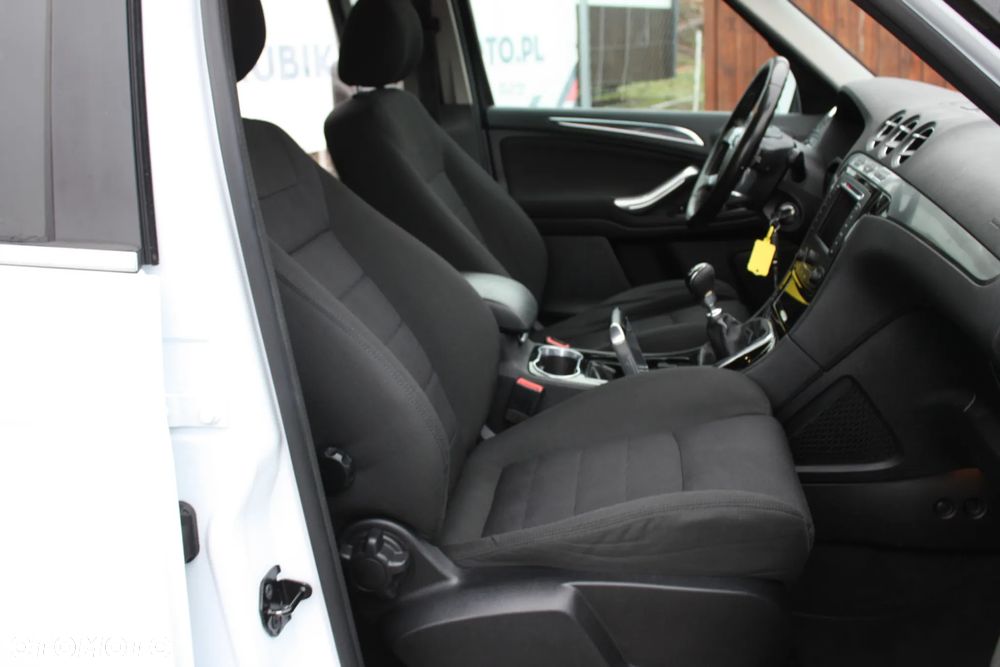 Ford S-Max 1.6 EcoBoost Titanium - 27