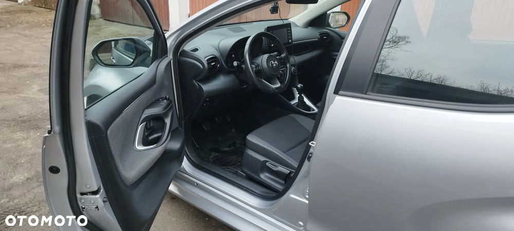 Toyota Yaris 1.5 Comfort - 9