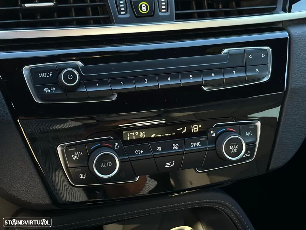 BMW X1 16 d sDrive Line xLine - 12