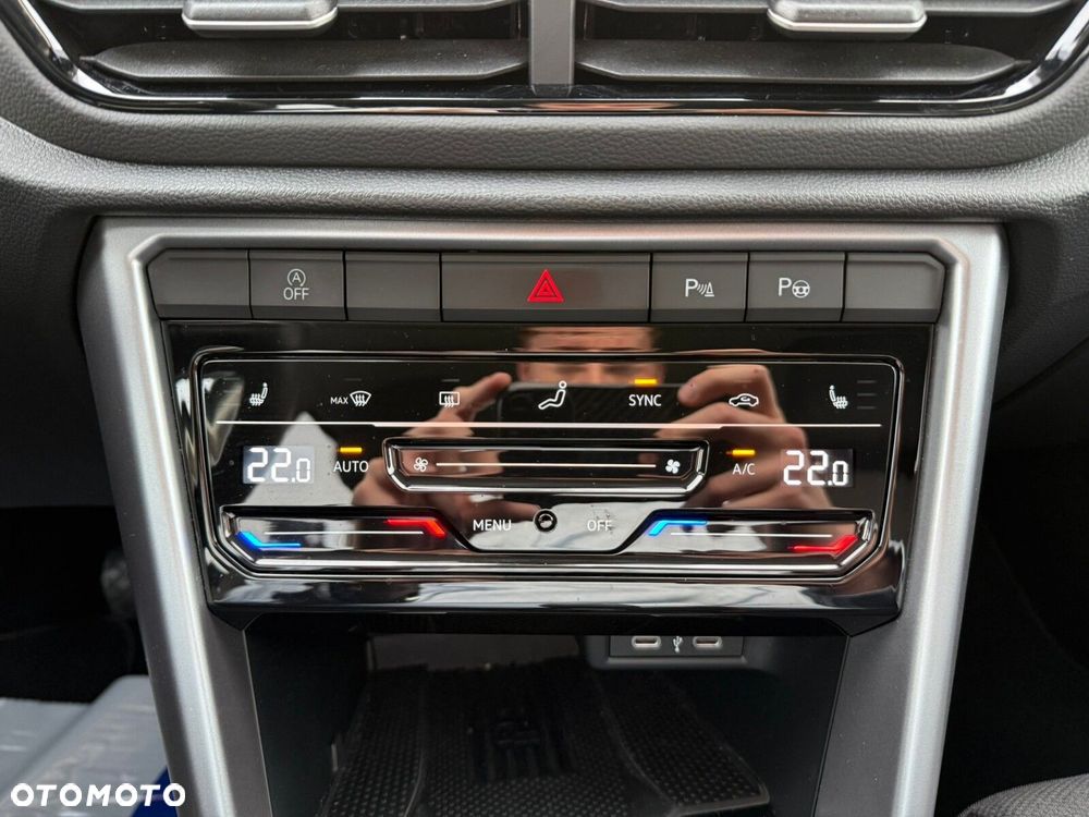 Volkswagen T-Roc 1.5 TSI Life - 19