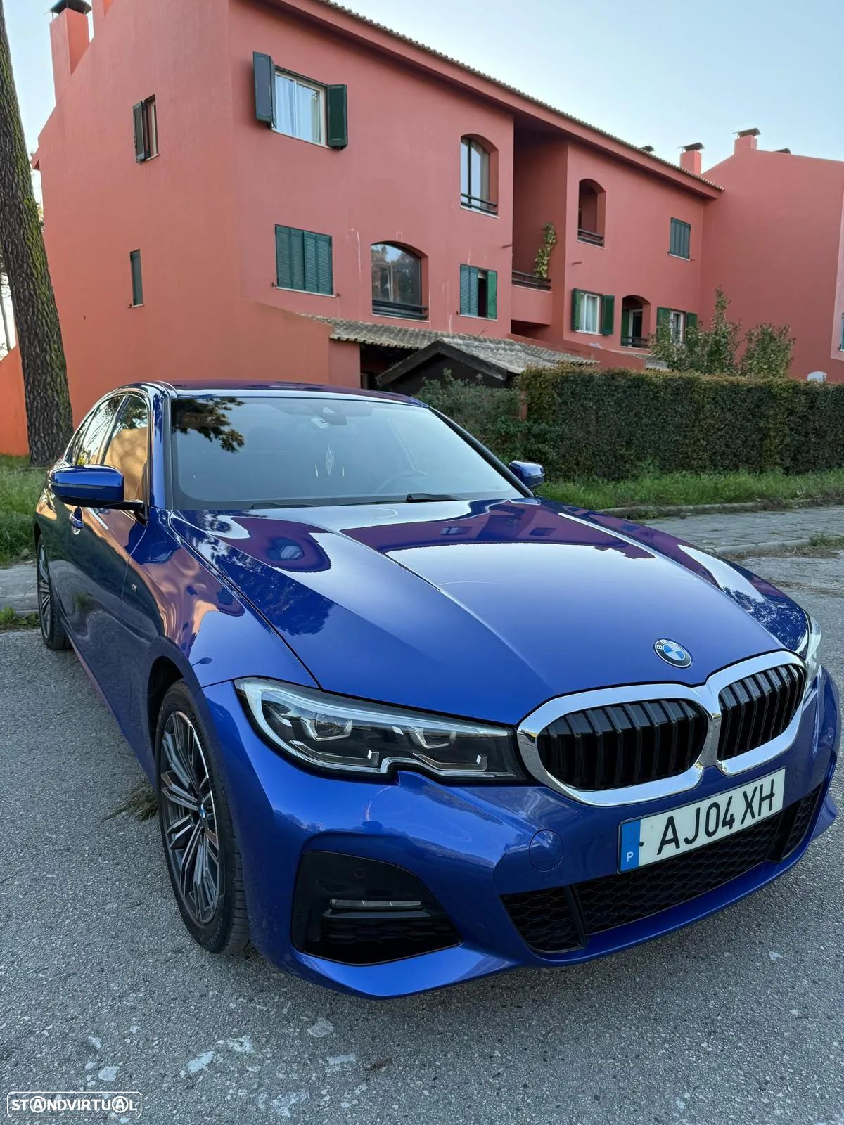 BMW 330 e Auto - 1