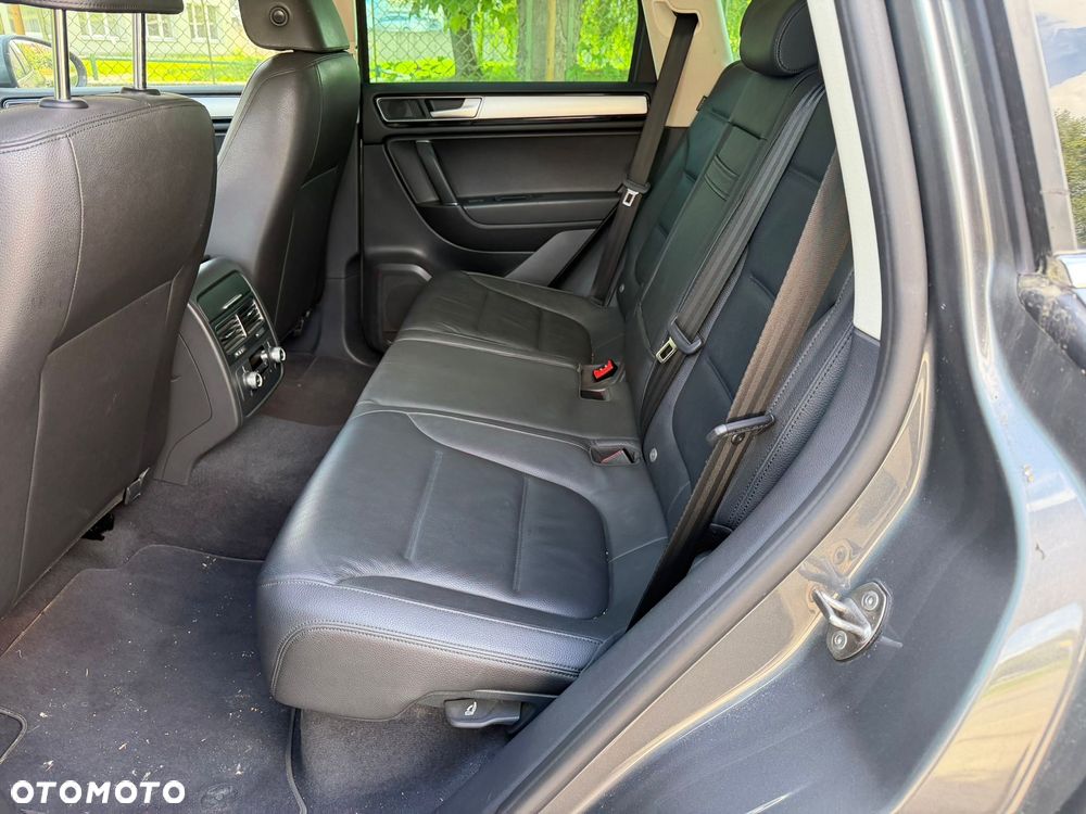 Volkswagen Touareg - 26