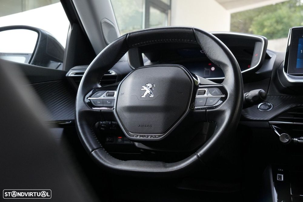 Peugeot 2008 1.2 PureTech Allure Pack - 8