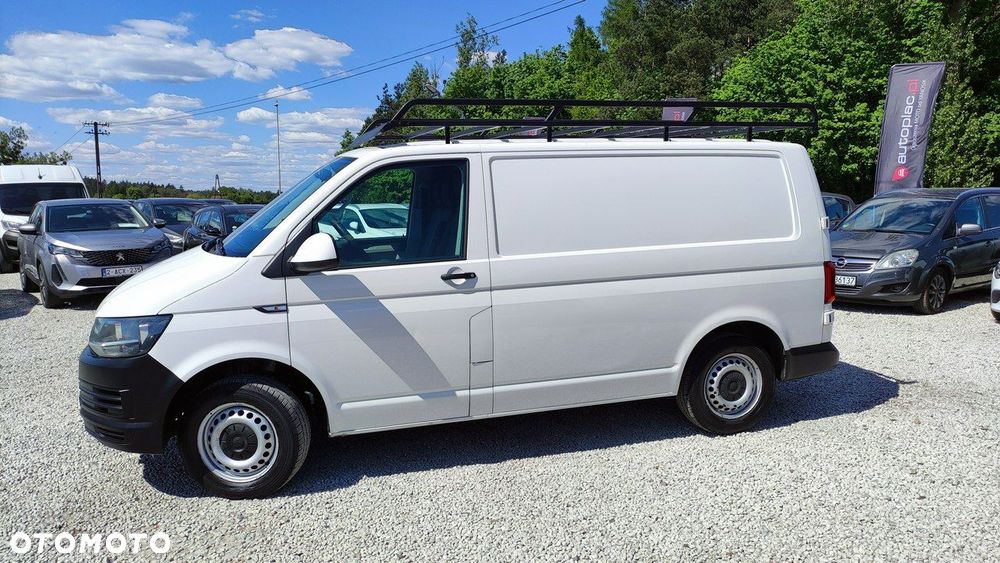 Volkswagen Transporter - 12