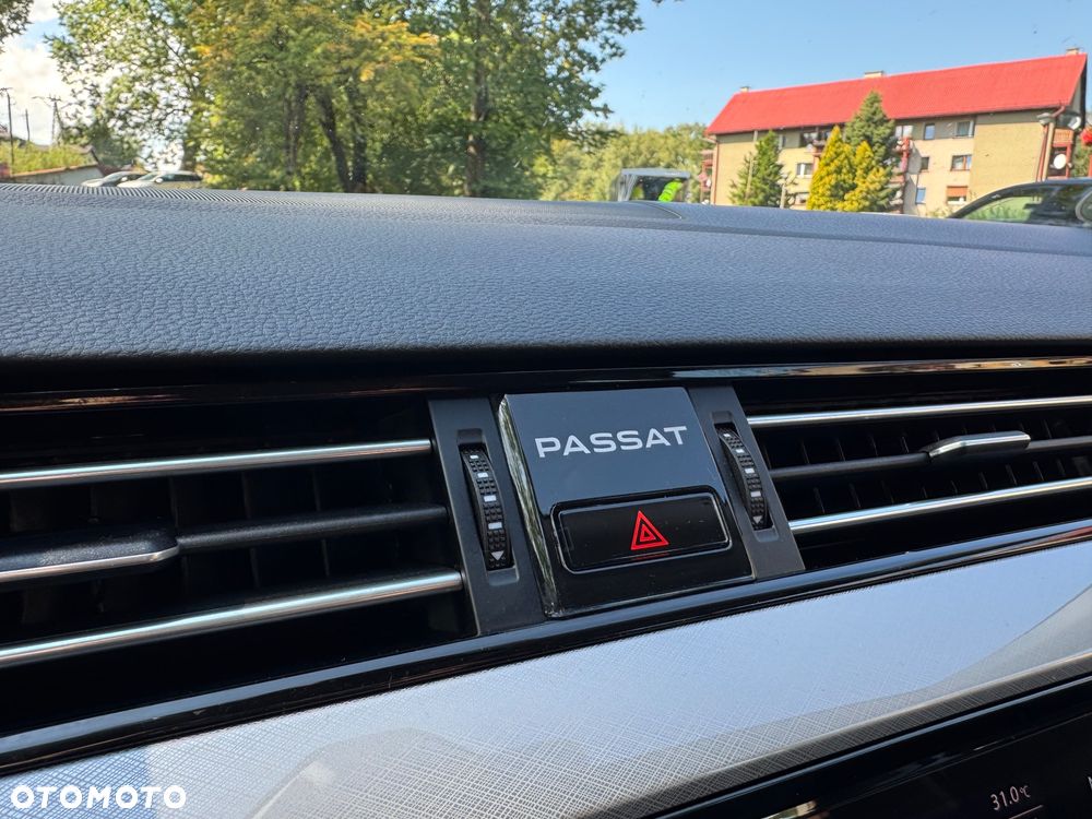 Volkswagen Passat - 5