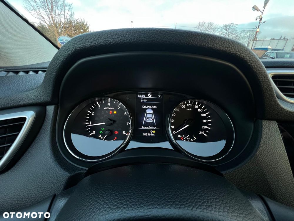 Nissan Qashqai 1.6 DIG-T Tekna - 26