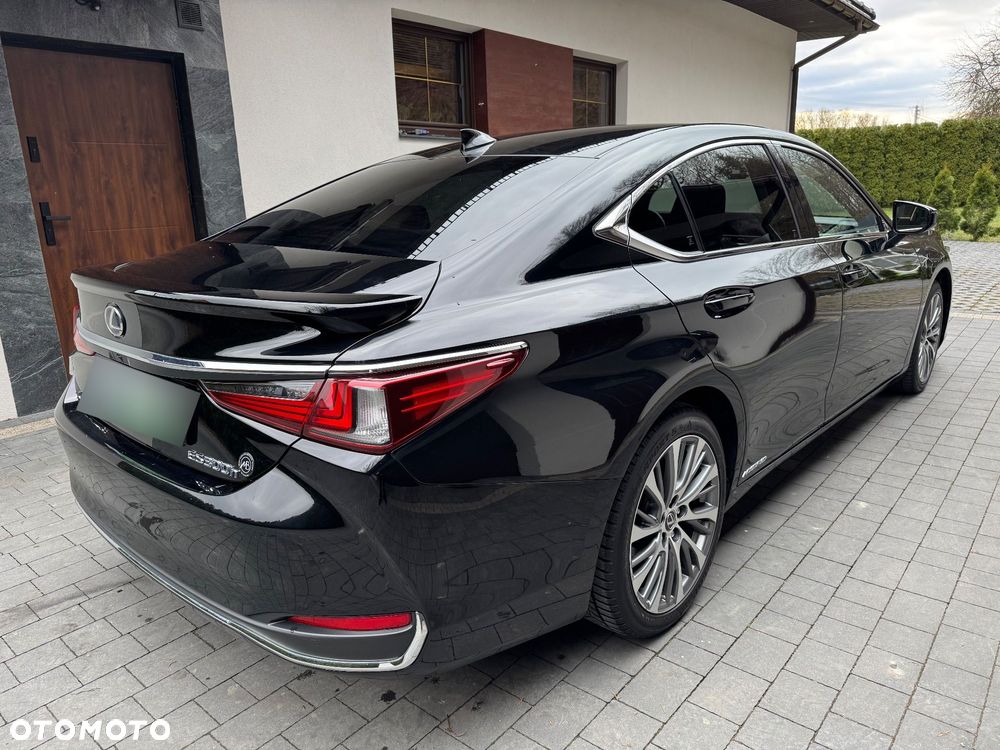 Lexus ES 300h Elegance - 4