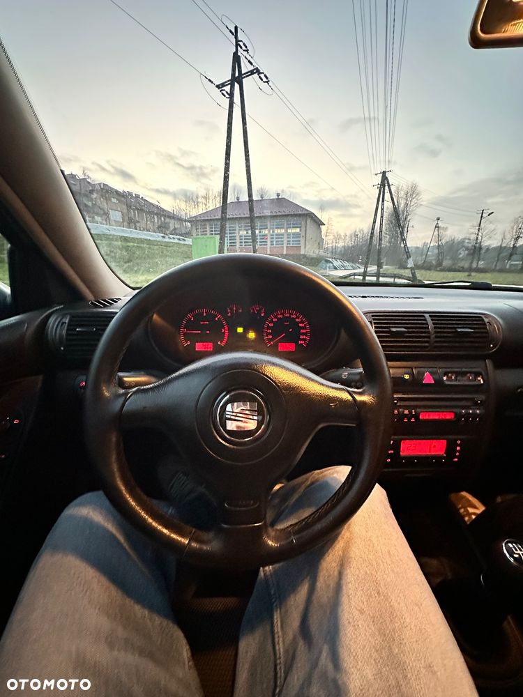 Seat Leon 1.9 TDI Signo - 12