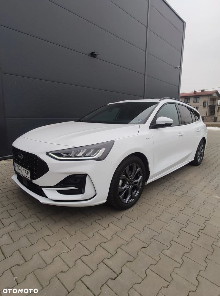 Ford Focus 1.0 EcoBoost Hybrid ST-LINE X - 3