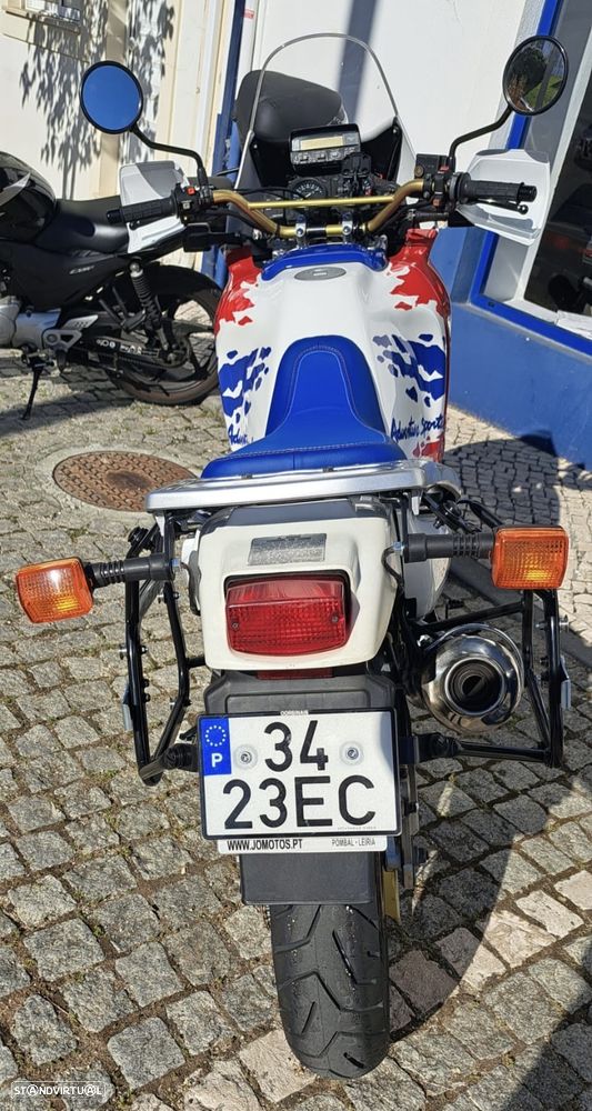Honda Africa Twin RD07 - 8