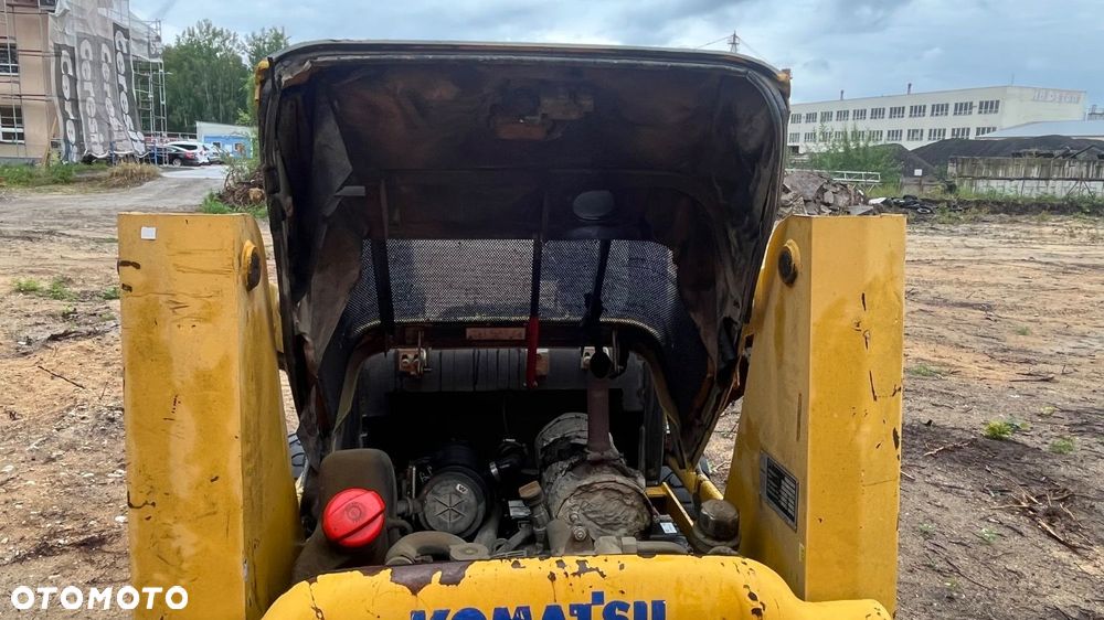 Komatsu Sk 815 4X4 - 40