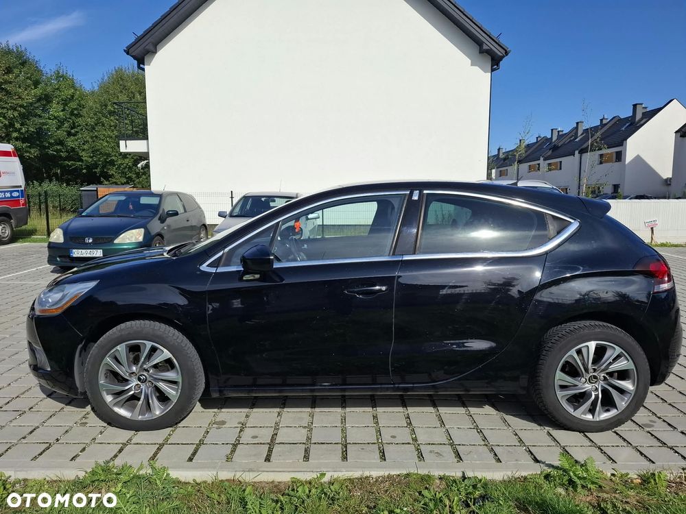 Citroën DS4 1.6 e-HDi SoChic MCP - 7