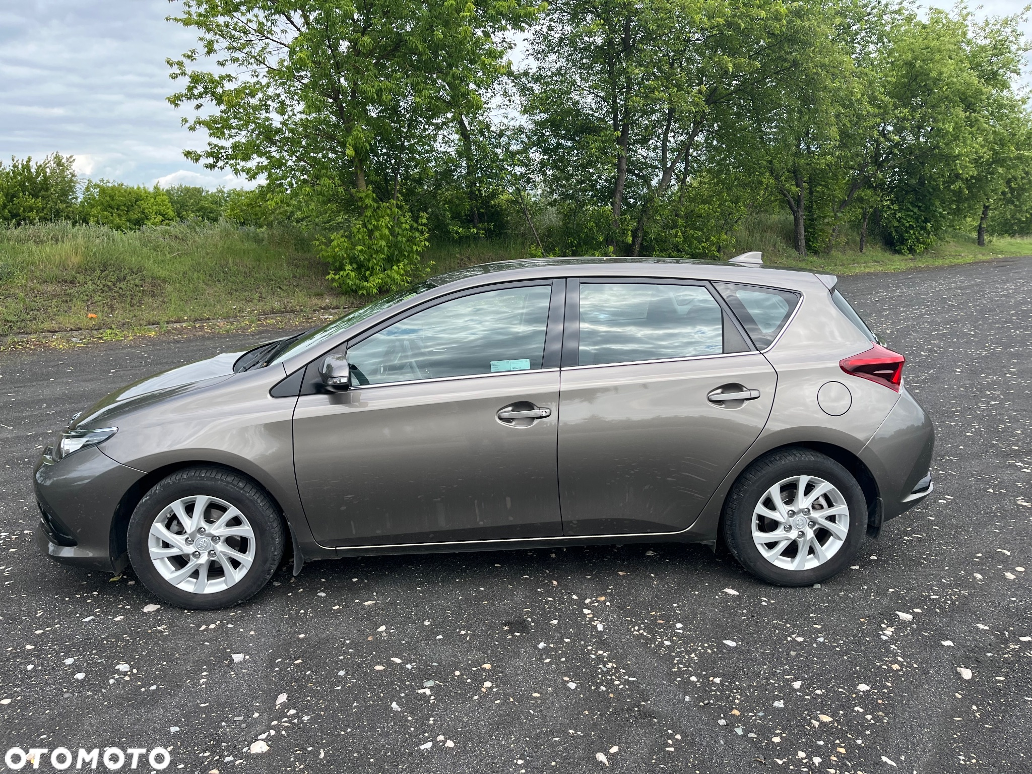 Toyota Auris 1.6 Comfort - 2
