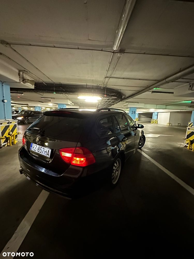 BMW Seria 3 320d DPF - 18