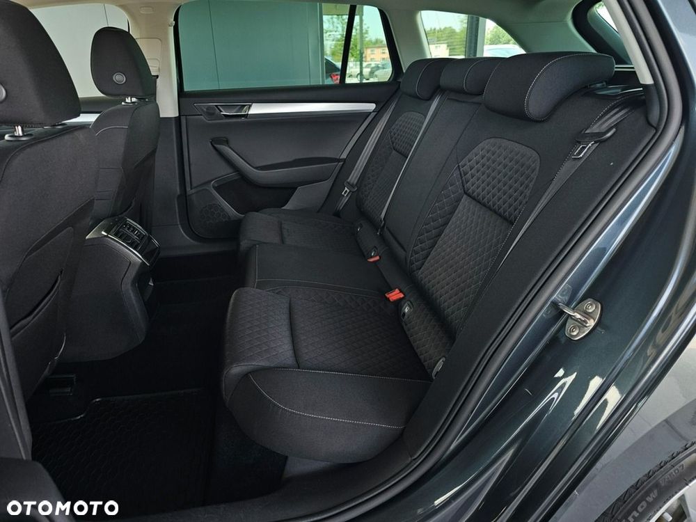 Skoda Superb - 34