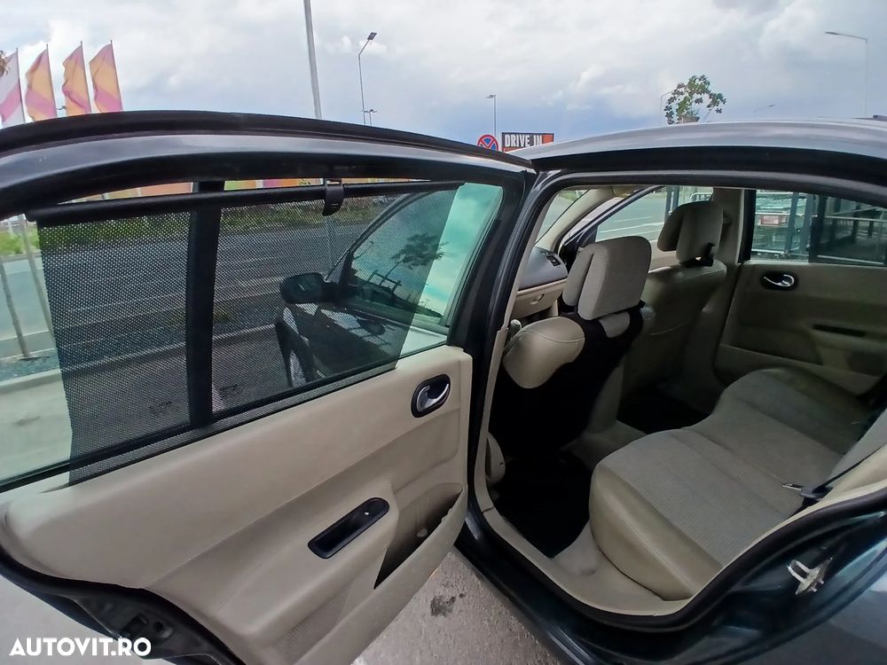Renault Megane II 1.5 dCi Privilege - 11