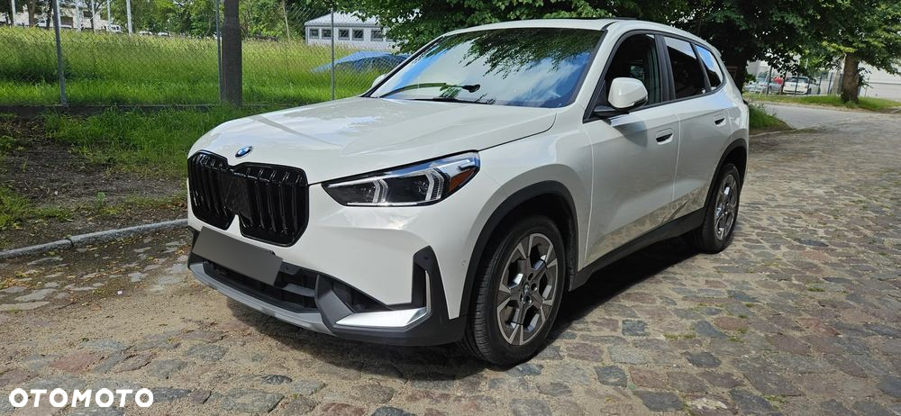 BMW X1 - 13