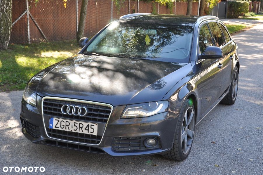 Audi A4 Avant 2.0 TDI - 1