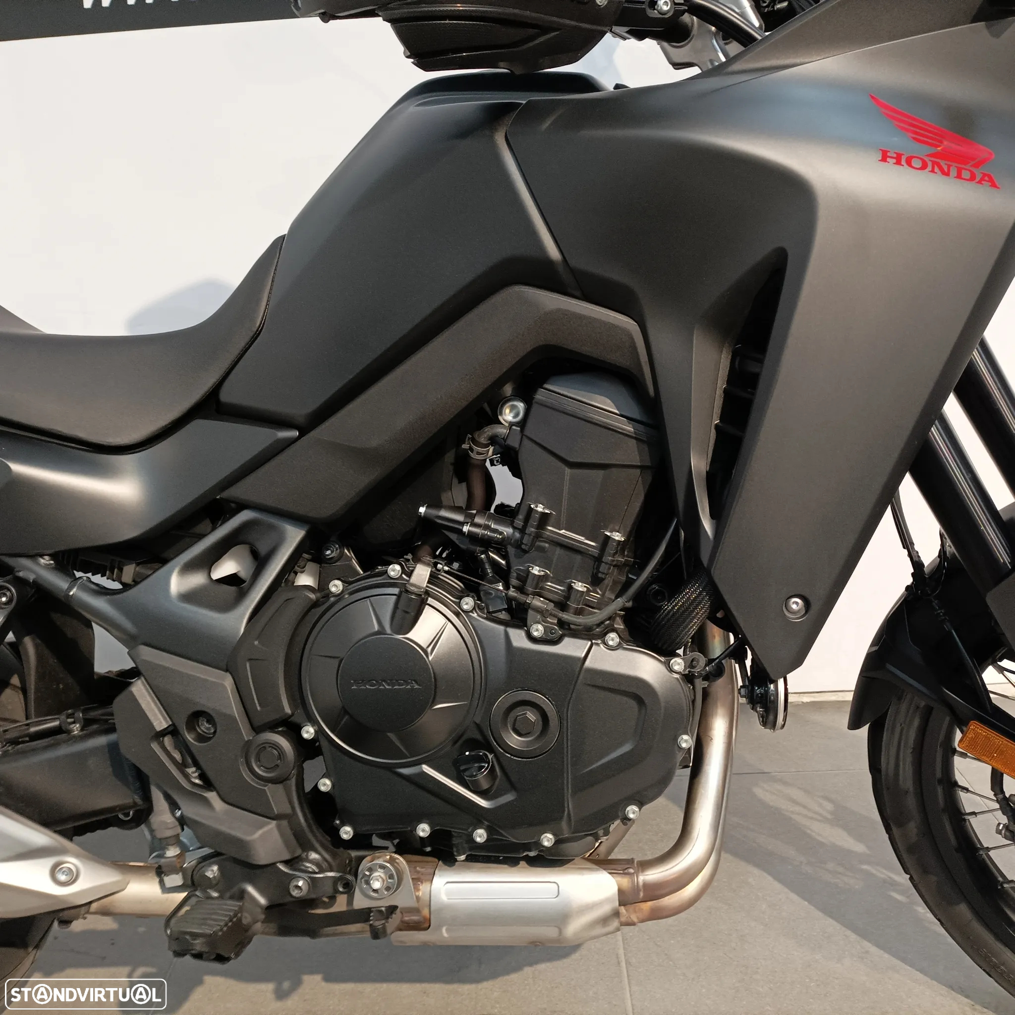 Honda Transalp 750 - 4