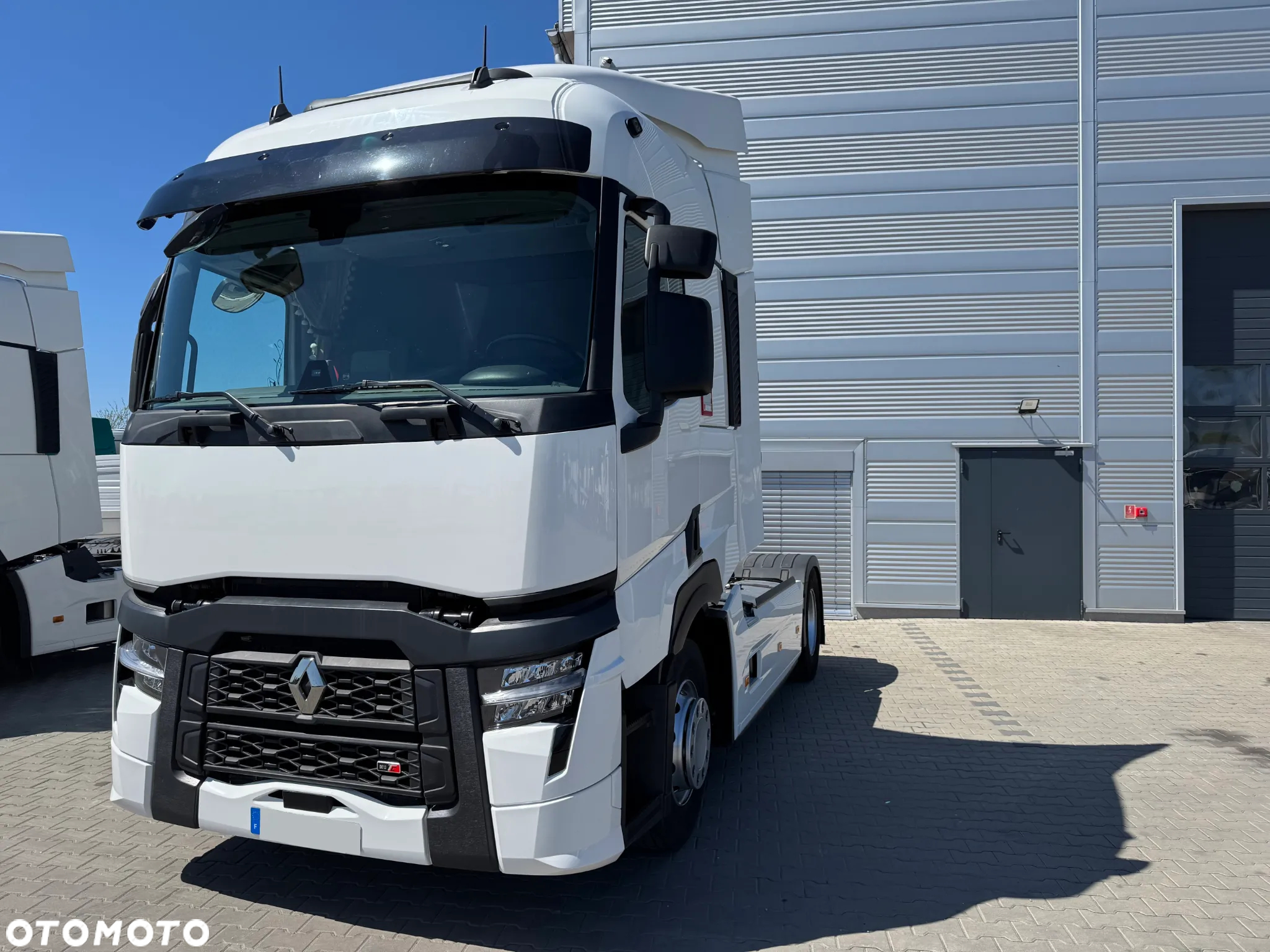 Renault T480 standard niski przebieg - 3