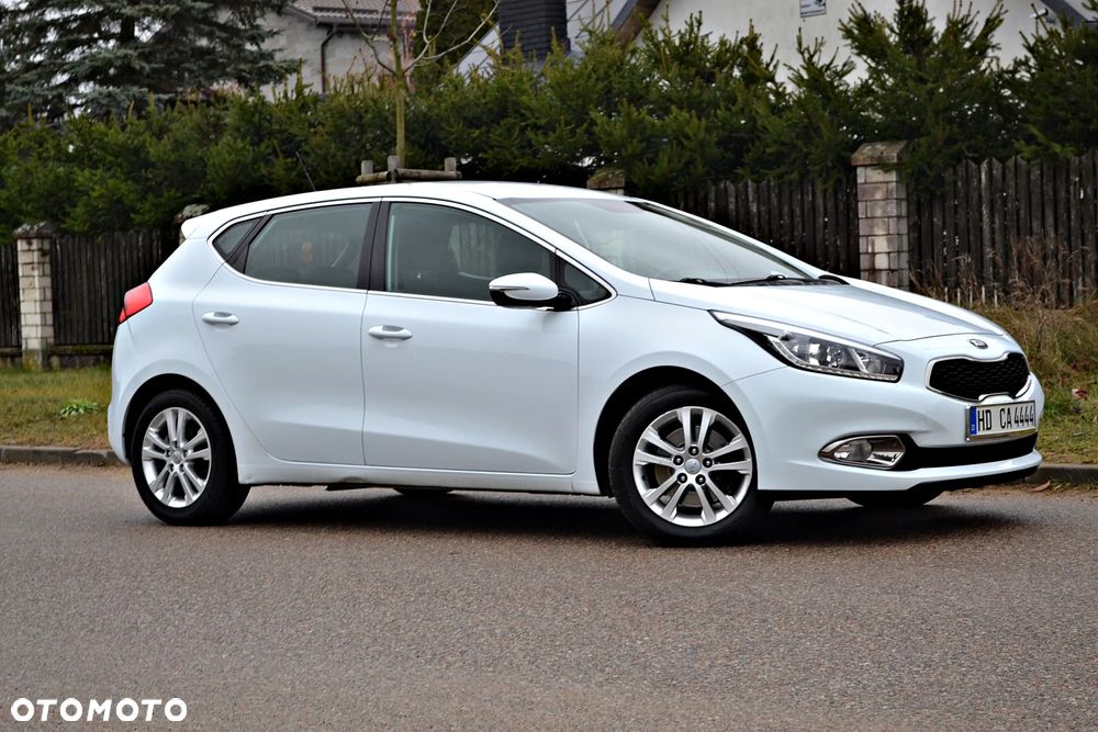 Kia Ceed 1.4 CVVT Vision - 19