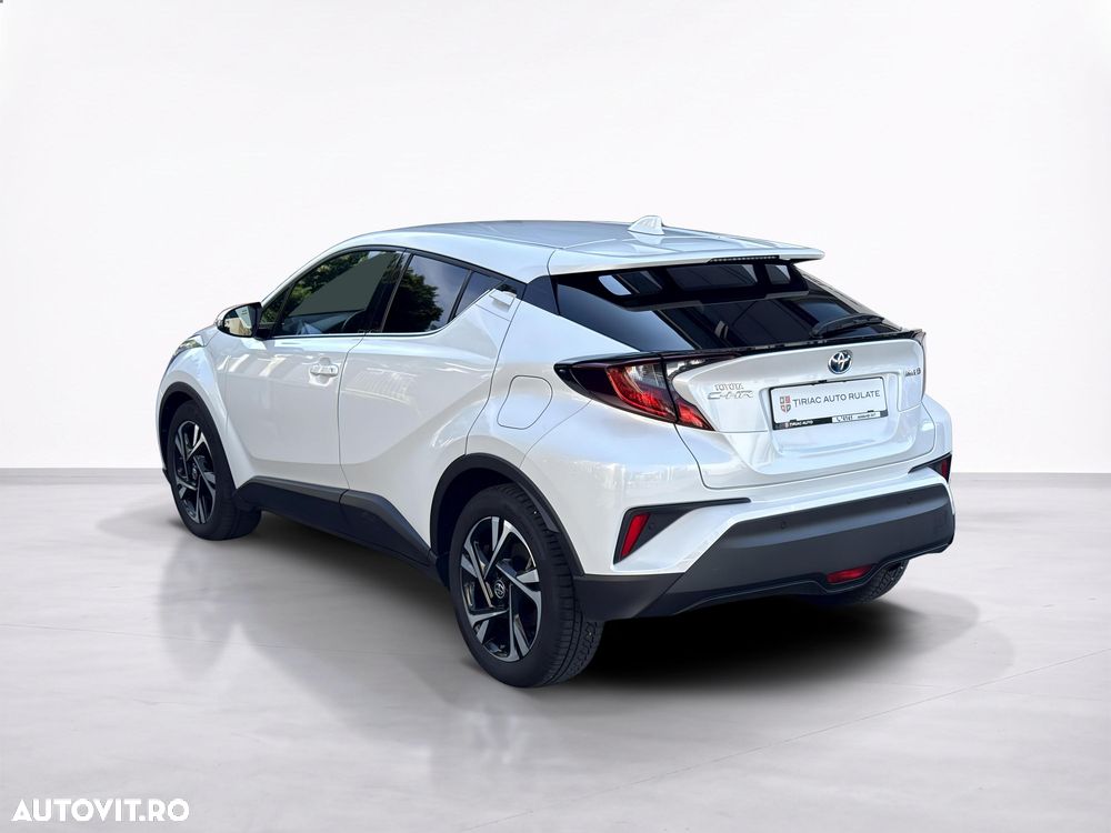 Toyota C-HR - 4