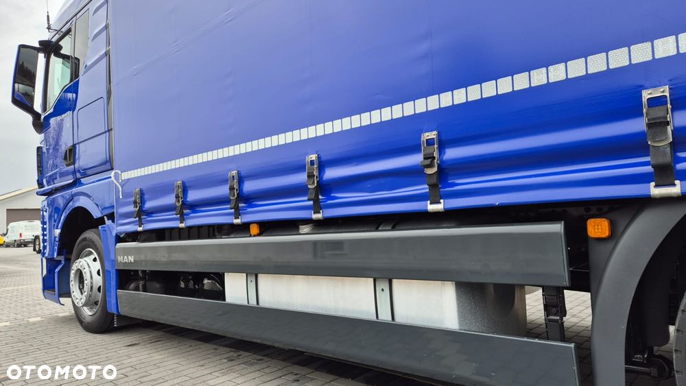 MAN MAN///TGX///26.470///2021///ZESTAW/// TANDEM///PRZEJAZDOWY///7.70+7.70/// LEDY///KLIMATYZACJA POSTOJOWA/// DACH PODNOSZONY/// - 9