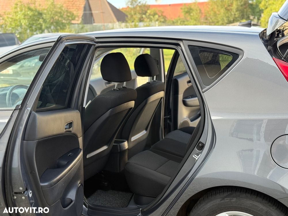 Hyundai i30 1.4 Edition Plus - 8