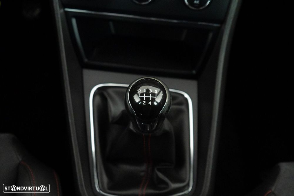SEAT Leon ST 2.0 TDI FR S/S - 22