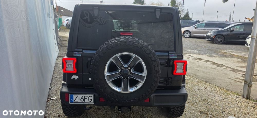 Jeep Wrangler - 9
