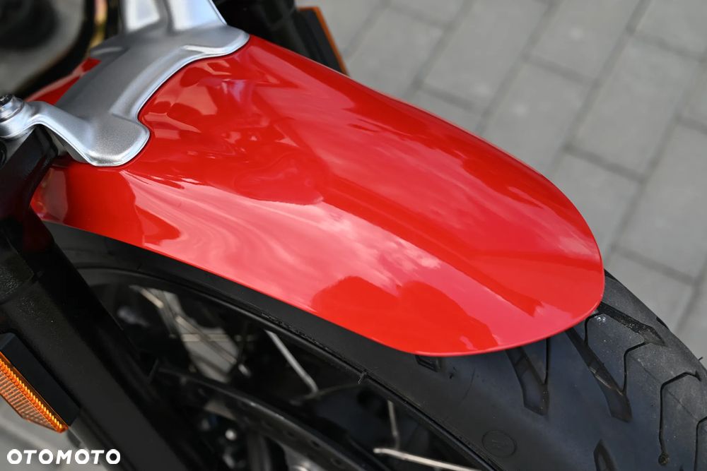 BMW R - 13