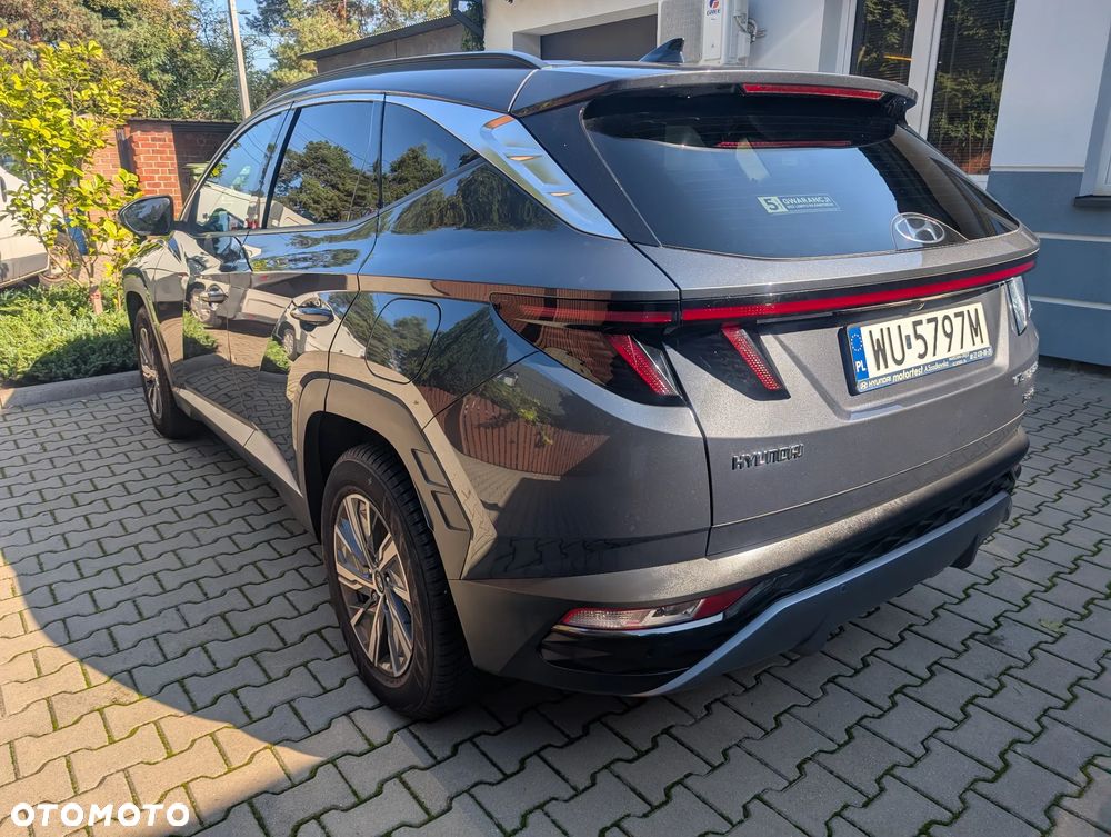Hyundai Tucson 1.6 T-GDi HEV Executive 2WD - 11