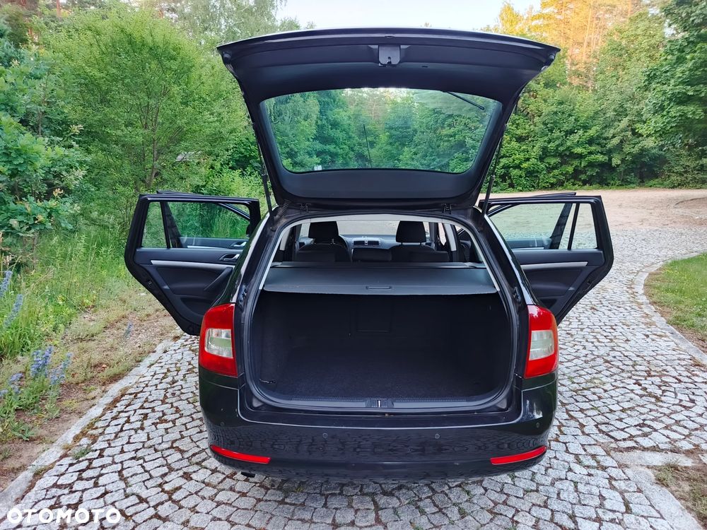 Skoda Octavia 1.6 TDI DPF Ambition - 17