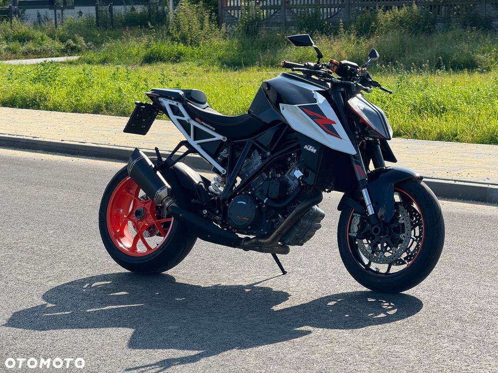 KTM Super Duke - 11