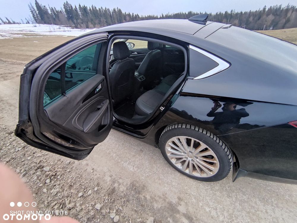 Opel Insignia 2.0 T 4x4 Elite S&S - 8
