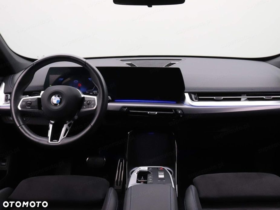 BMW X1 sDrive18i sport - 8