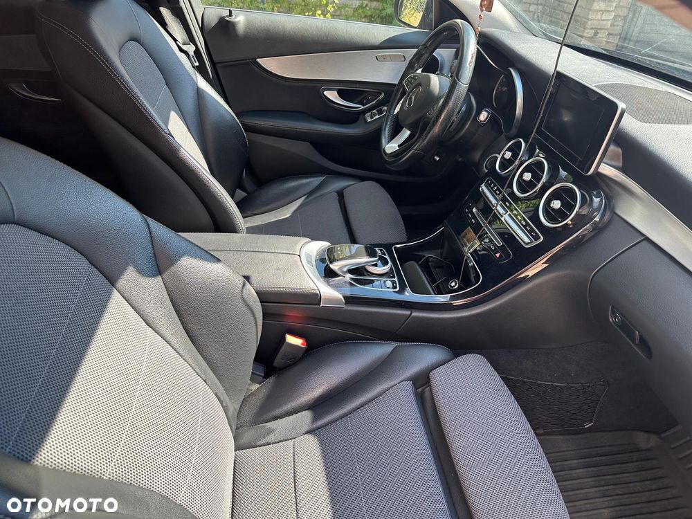 Mercedes-Benz Klasa C 200 (BlueTEC) d 7G-TRONIC Exclusive - 9