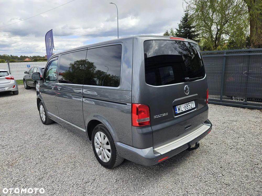 Volkswagen Multivan - 7