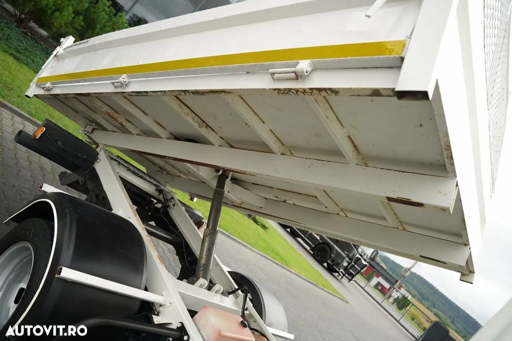 Iveco DAILY 35-130 / BASCULANTĂ CU BENĂ DIN OȚEL (DESCĂRCARE SPATE) / CABINĂ DUBLĂ - 7 LOCURI / ROȚI SPATE DUBLE / MANUALĂ / IMPORT / - 10