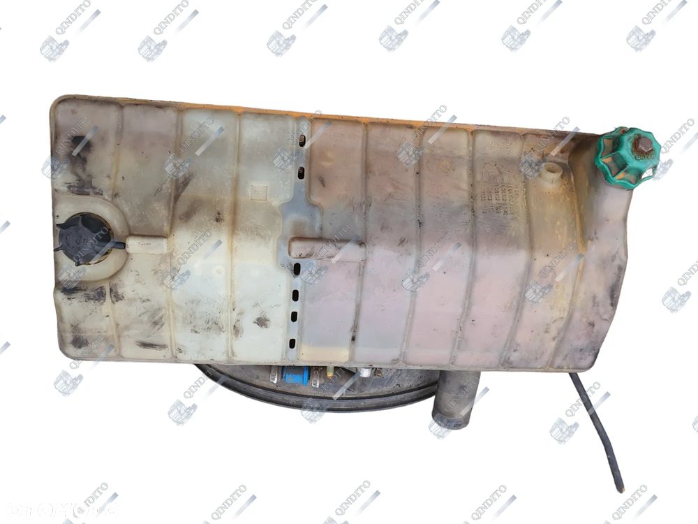 CHŁODNICA WODY INTERCOOLER MAN F2000 - 2