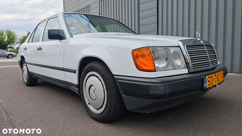 Mercedes-Benz Klasa E - 30