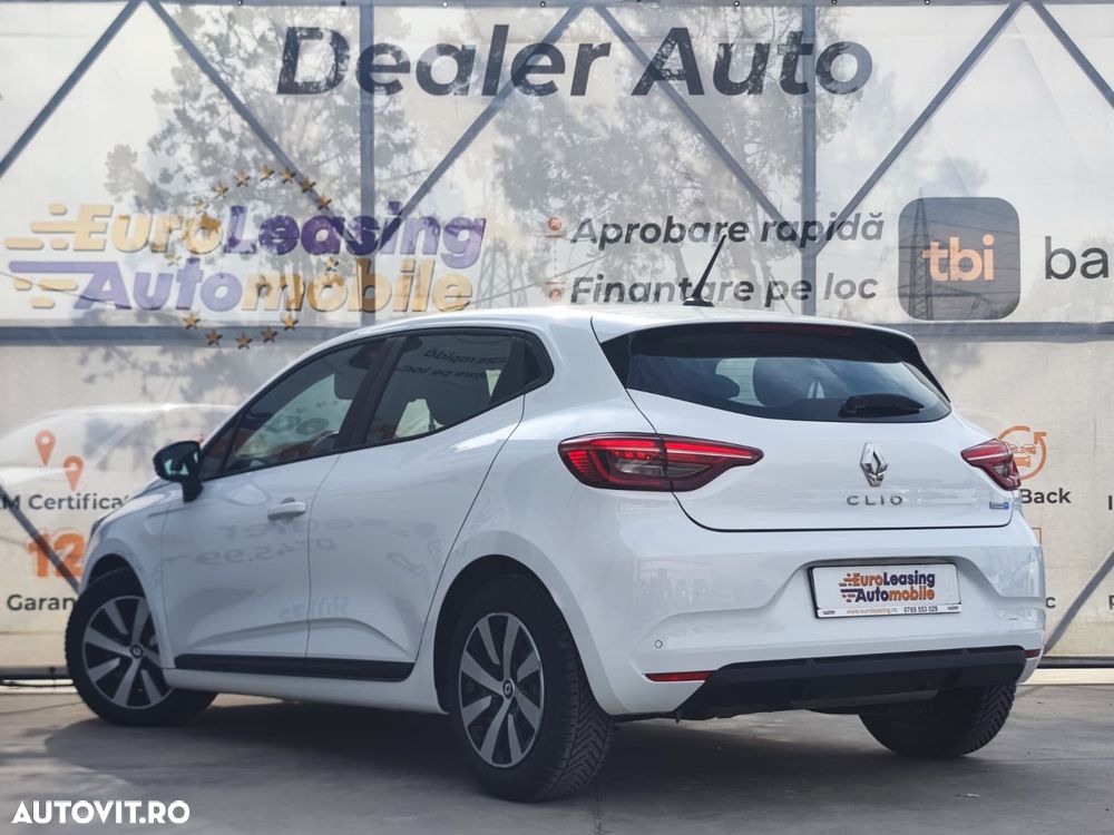 Renault Clio V E-Tech 145 Techno - 11