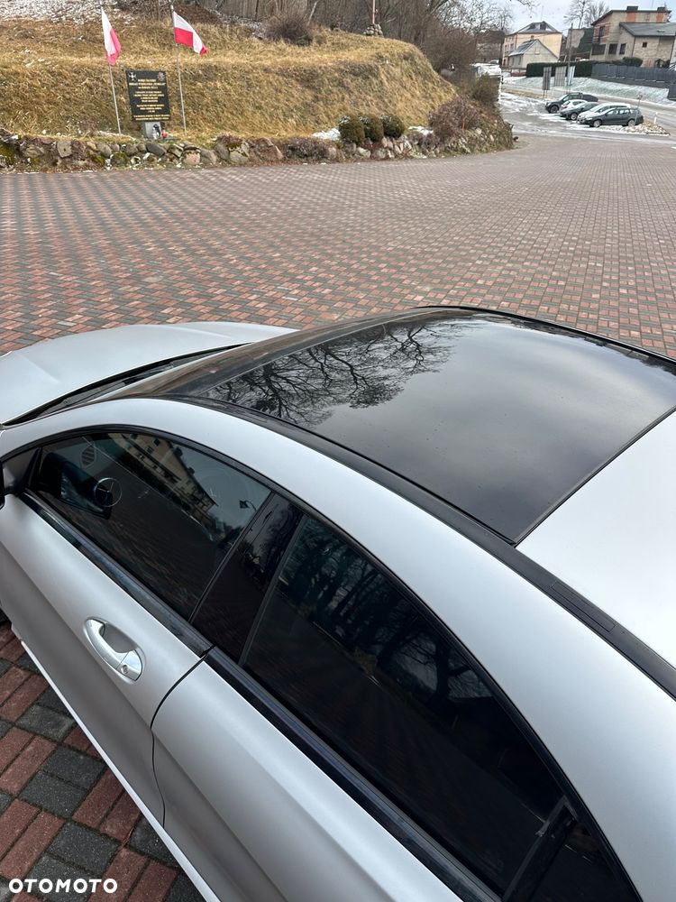 Mercedes-Benz CLA - 12