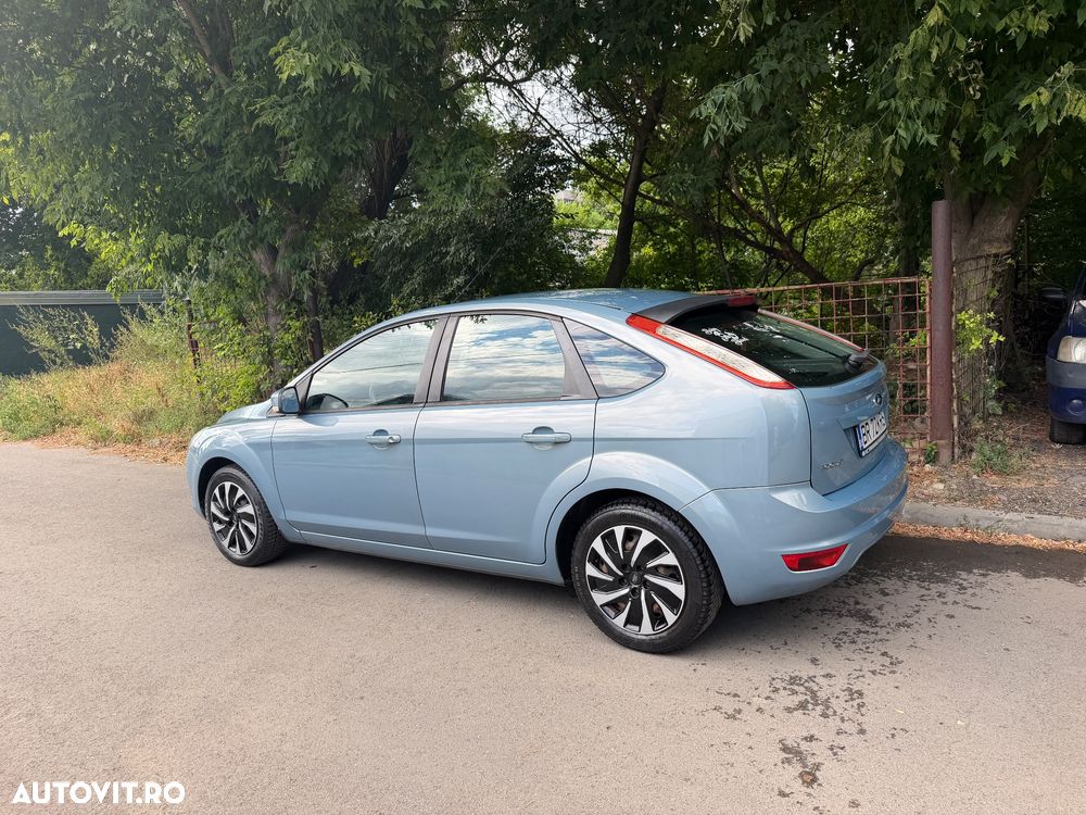 Ford Focus - 2