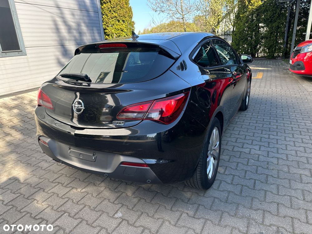 Opel Astra 1.4 Turbo - 14