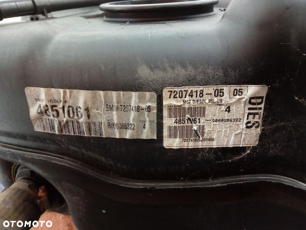 BMW X5 E70 E71 ZBIORNIK PALIWA BAK DIESEL 7164253 - 4