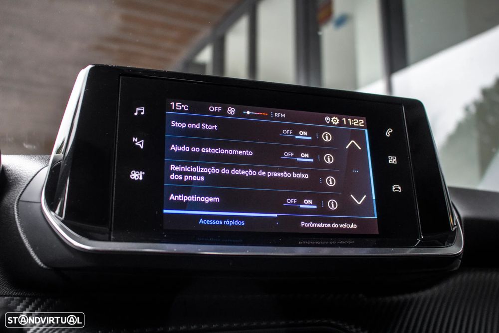 Peugeot 2008 1.2 PureTech Active - 37