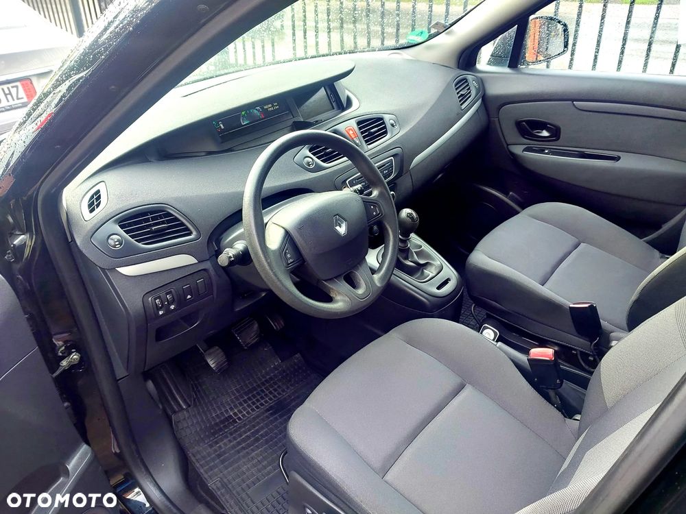 Renault Scenic 1.6 16V 110 LIMITED - 30