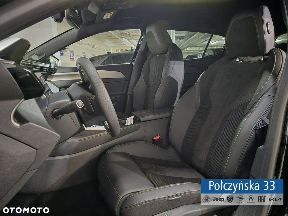 Peugeot 408 - 27