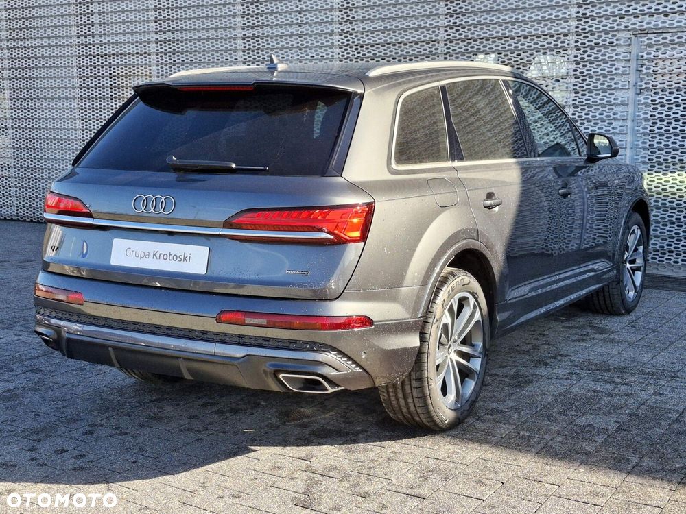 Audi Q7 - 6
